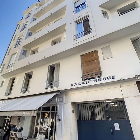 Centre Cannes, Tout A Pied Esterno foto