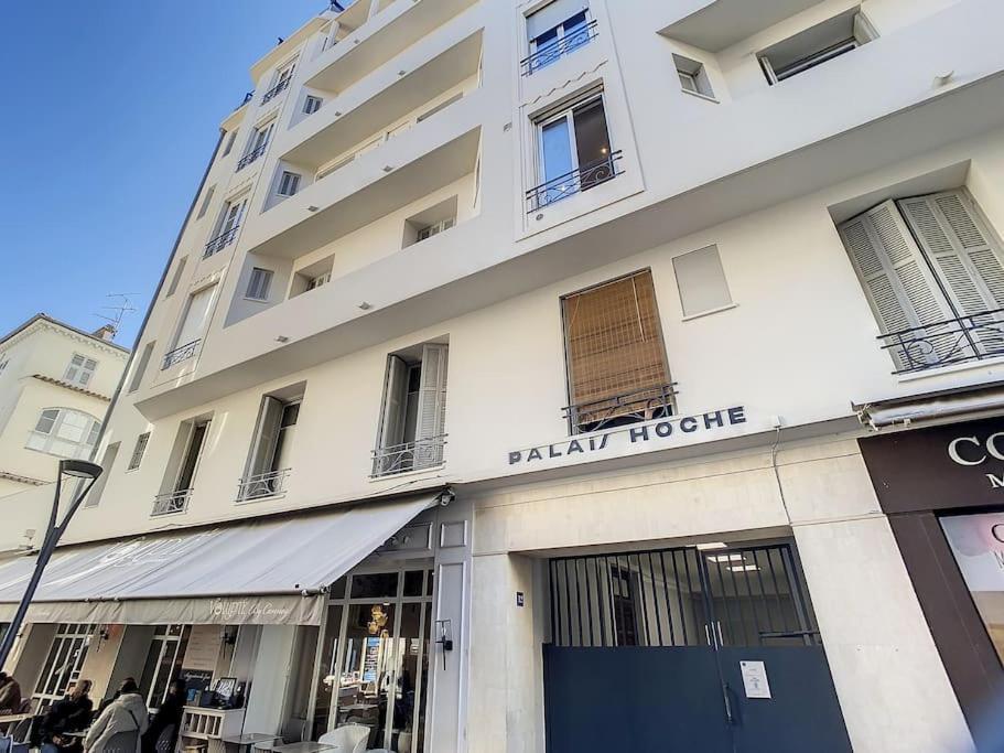 Centre Cannes, Tout A Pied Esterno foto